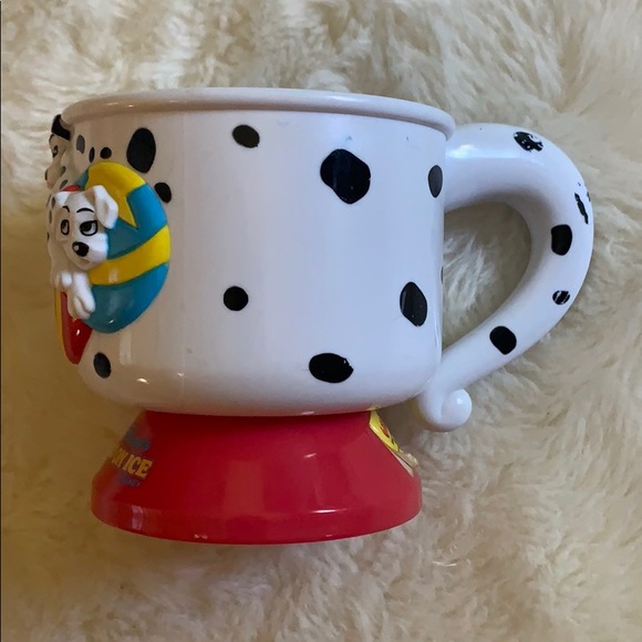 Vintage collectors Disney 101 Dalmatian cup - Picture 2 of 2